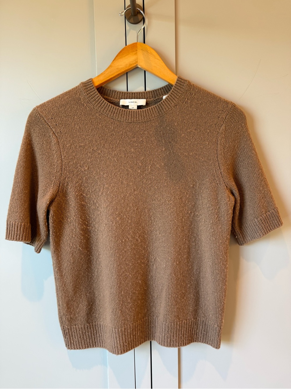 Vince Wool & Cashmere Short-Sleeve Crewneck Sweater Top